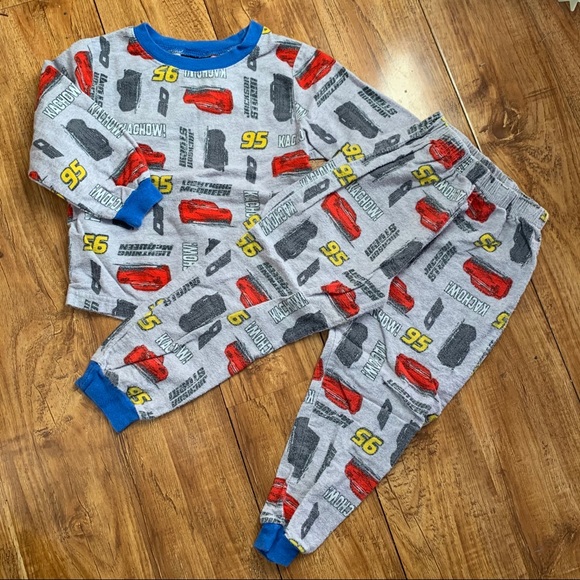 Disney’s Cars Flannel 2-piece Pyjamas Set - Picture 1 of 3